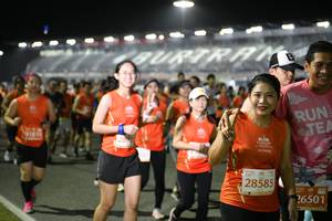 BIB: 28585, 26501
                            <button type="button" onclick="openModal(10901052)" class="btn btn-primary btn-sm float-right btn-popup" data-toggle="modal" data-target=".modal-high-quality">
                        <i class="fas fa-shopping-cart"></i> Add to Cart
                    </button>
                                            <button type="button" onclick="isThisMe(10901052, true)" class="btn btn-success btn-sm float-right btn-popup btn-isme hidden" data-toggle="tooltip" data-placement="bottom" title="นี่คือรูปของคุณใช่ไหม คลิกที่นี่เพื่อเอาเข้าอัลบั้ม">
                        <i class="fas fa-plus"></i> Add to album
                    </button>
                    <button type="button" onclick="isThisMe(10901052, false)" class="btn btn-warning btn-sm float-right btn-popup btn-isnotme hidden">
                        <i class="fas fa-ban"></i> Remove from album
                    </button>